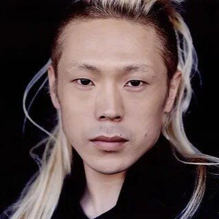 森山開次（もりやまかいじ）の顔写真。