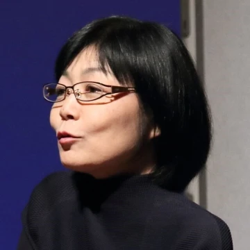 飯泉菜穂子(いいずみ　なおこ)の写真