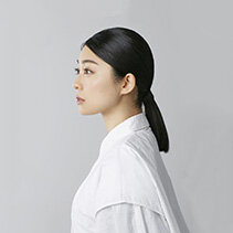 AKI INOMATA(アキ イノマタ)の写真。